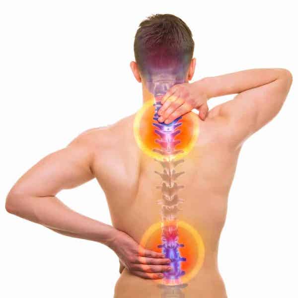 feszítő fájdalom a hátban ízületi betegség arthritis