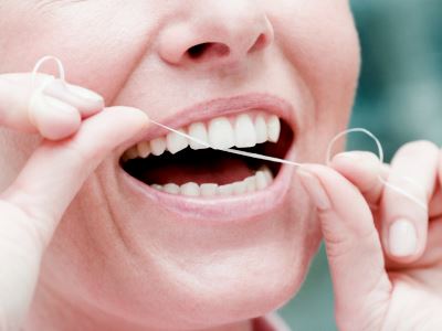 Fogínybetegségek: Szakaszok és főbb tényezők | Oral-B