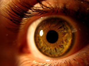Így jelzi a szem a szívhártyagyulladást